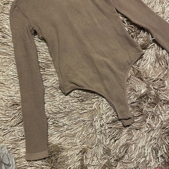 Nwt House London Dark Tan Fishnet Long‎ Sleeve Bodysuit size M/L - Picture 2 of 11